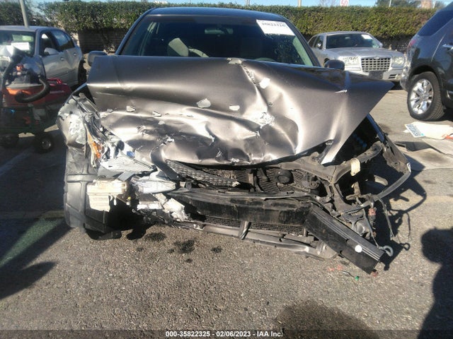 2004 TOYOTA CAMRY LE/XLE VIN: 4T1BF32K44U576496
