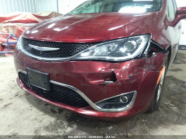 2018 Chrysler Pacifica, VIN: 2C4RC1EG5JR197393