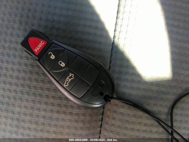 2008 DODGE CHARGER VIN: 2B3KA43R98H117723