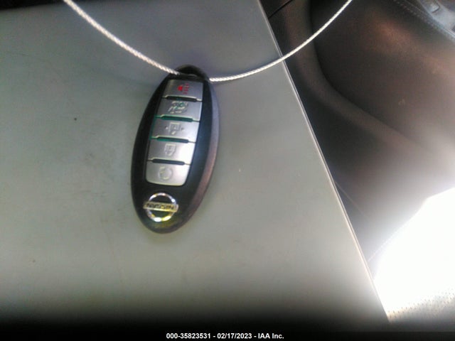2018 NISSAN ROGUE SL VIN: JN8AT2MT0JW468714