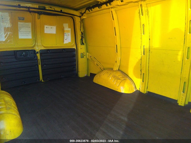 2015 Chevrolet Express, VIN: 1GCWGFCF7F1181481