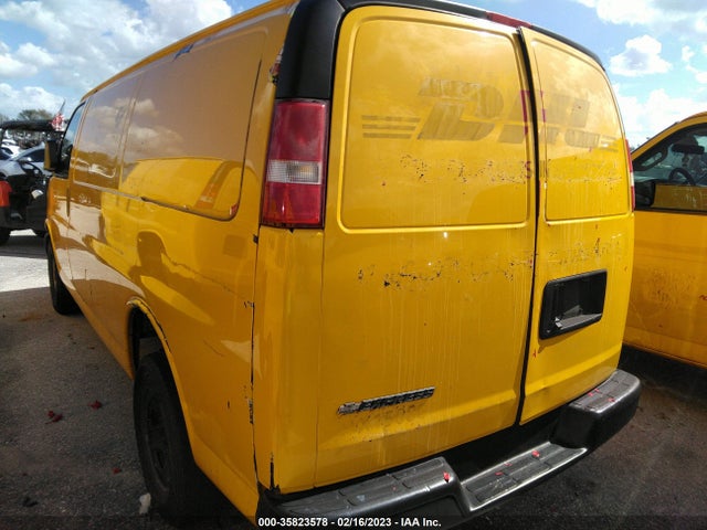 2015 Chevrolet Express, VIN: 1GCWGFCF7F1181481