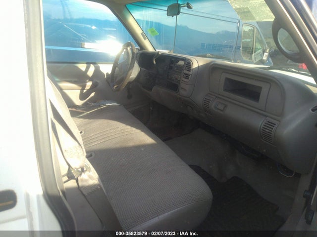 2000 GMC CLASSIC SIERRA 3500 VIN: 1GDGC34R2YF453606