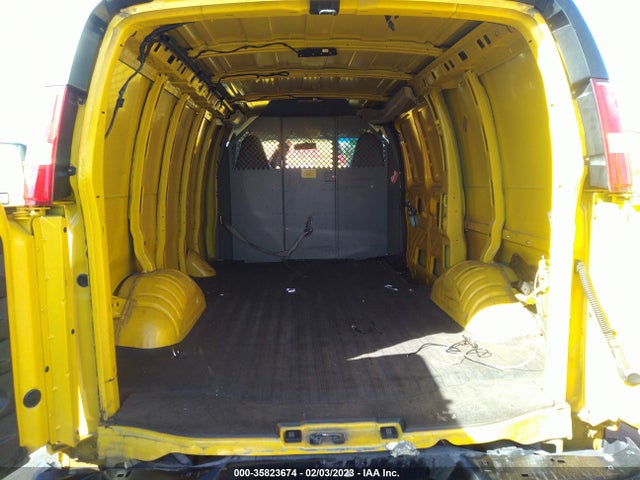 2017 Chevrolet Express, VIN: 1GCWGAFF8H1132940