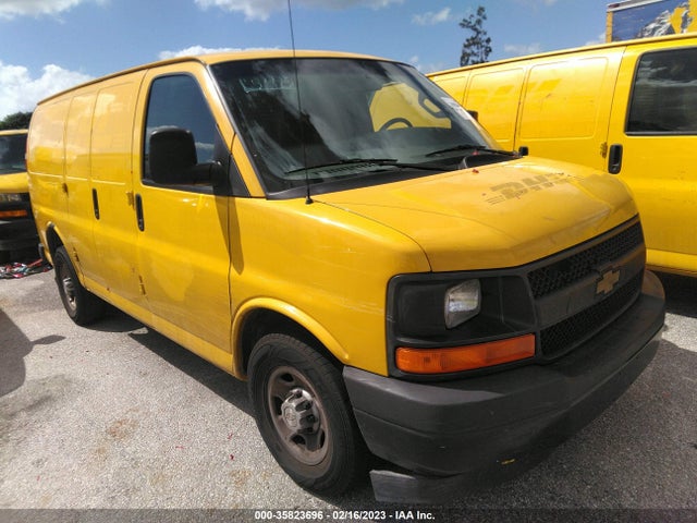 Chevrolet EXPRESS CARGO VAN 2017 1GCWGAFF4H1101801 Image 1