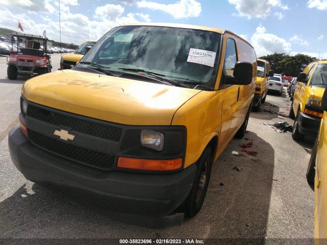 Chevrolet EXPRESS CARGO VAN 2017 1GCWGAFF4H1101801 Image 2