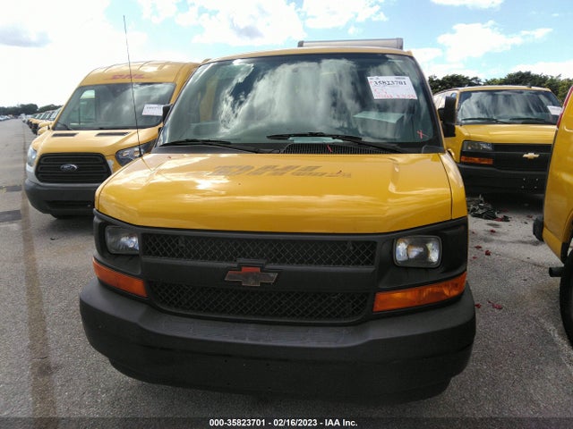 Chevrolet EXPRESS CARGO VAN 2017 1GCWGAFF0H1133046 Image 7