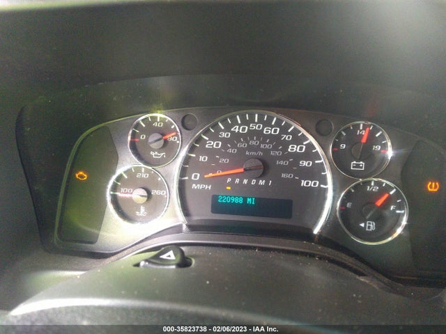 Chevrolet EXPRESS CARGO VAN 2019 1GCWGAFP9K1201960 Image 8