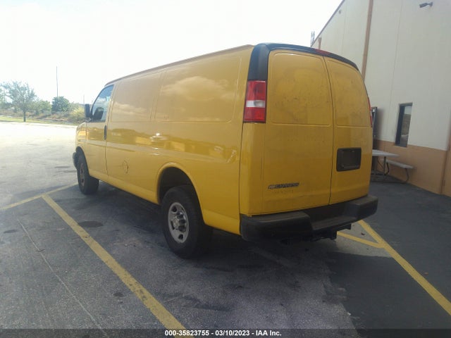 Chevrolet EXPRESS CARGO VAN 2021 1GCWGAFPXM1216471 Image 3