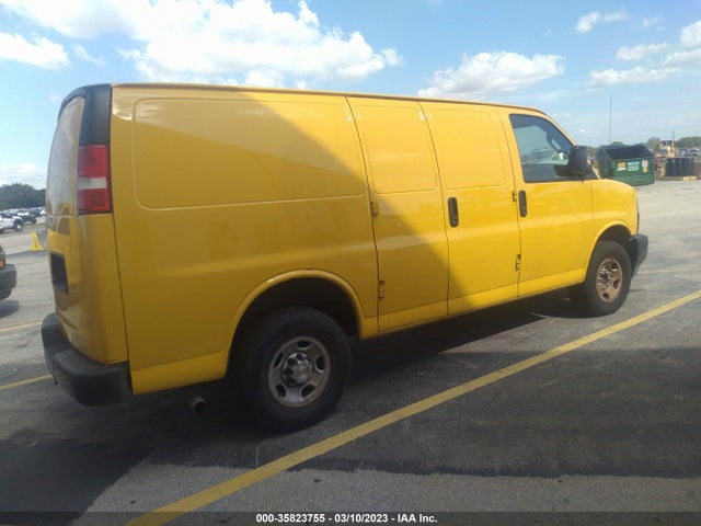 Chevrolet EXPRESS CARGO VAN 2021 1GCWGAFPXM1216471 Image 4