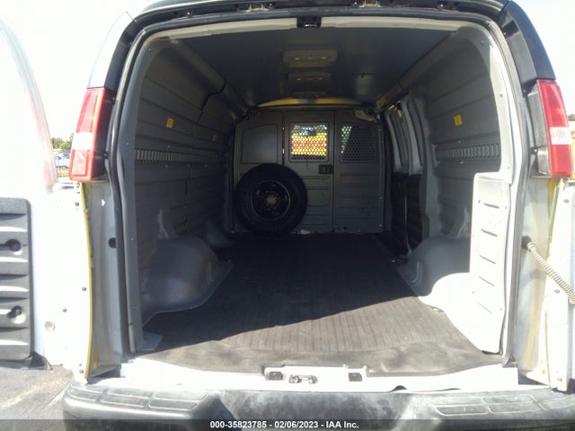 2021 Chevrolet Express, VIN: 1GCWGAFP0M1228063