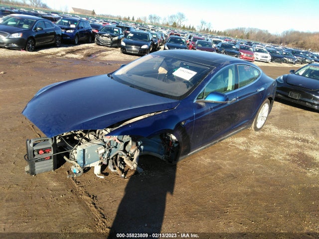 2015 Tesla Model S, VIN: 5YJSA1S28FF093502