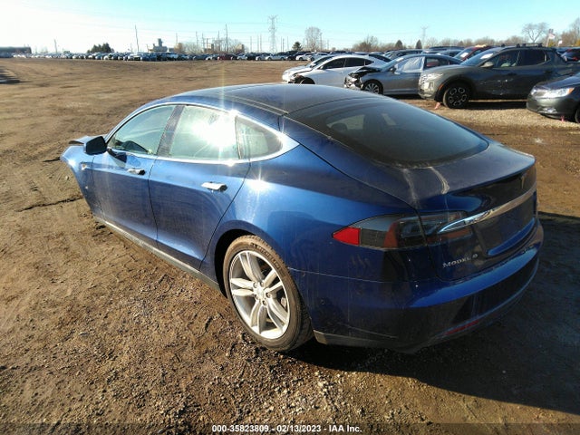 2015 Tesla Model S, VIN: 5YJSA1S28FF093502