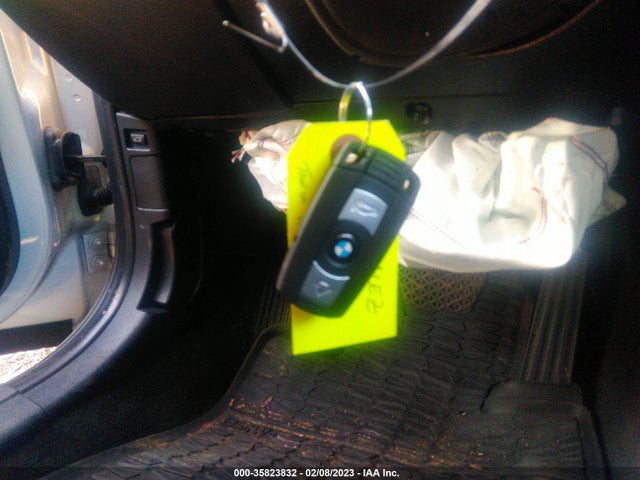 BMW X1 Sdrive28i 2015 WBAVM1C58FV316486 Image 11