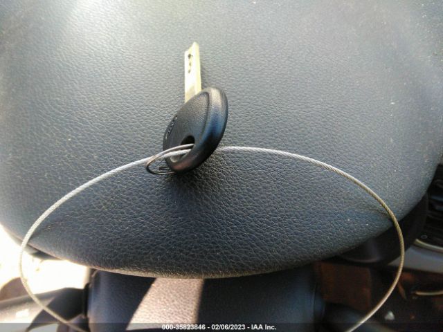 3KPA25ABXJE095669 KIA Rio 5-door Lx