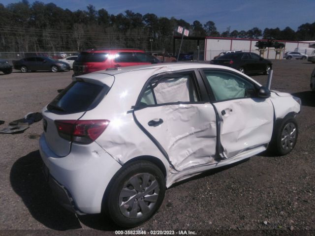 3KPA25ABXJE095669 KIA Rio 5-door Lx
