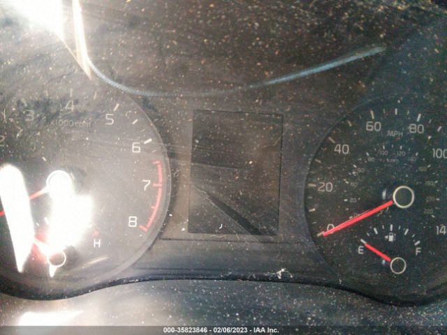 3KPA25ABXJE095669 KIA Rio 5-door Lx