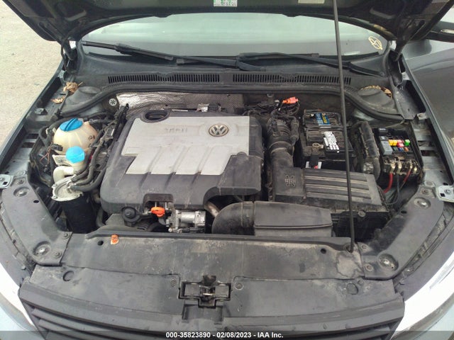 3VWLL7AJ4BM092716 Volkswagen Jetta Sedan Tdi