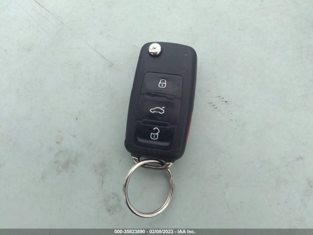 3VWLL7AJ4BM092716 Volkswagen Jetta Sedan Tdi