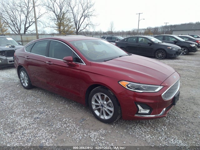 2019 Ford Fusion, VIN: 3FA6P0SU8KR114584