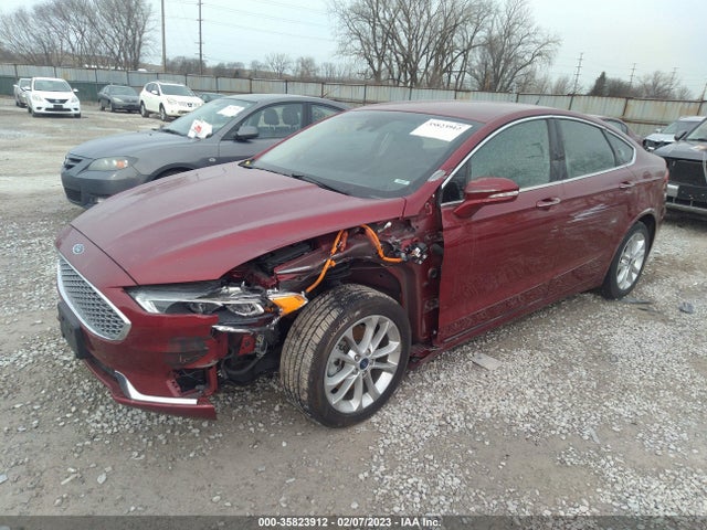 2019 Ford Fusion, VIN: 3FA6P0SU8KR114584