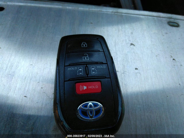 Toyota SIENNA LE 2021 5TDKRKEC9MS013281 Image 11