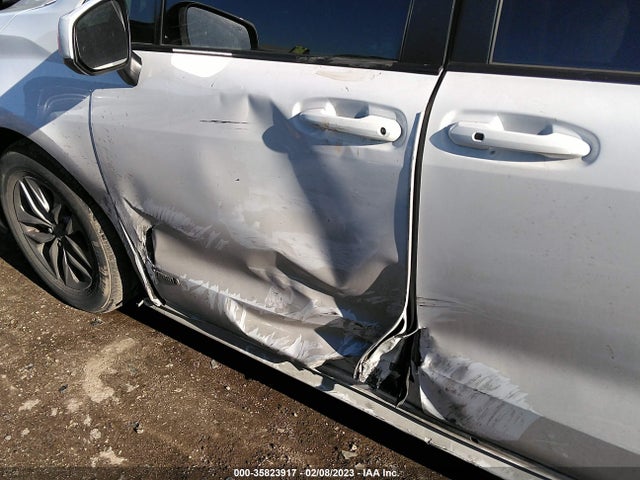 Toyota SIENNA LE 2021 5TDKRKEC9MS013281 Image 6