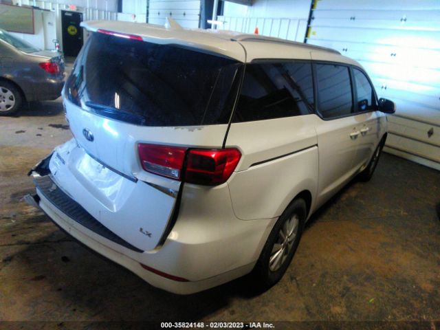 KNDMB5C1XF6050598 KIA SEDONA LX