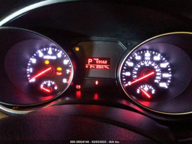 KNDMB5C1XF6050598 KIA SEDONA LX