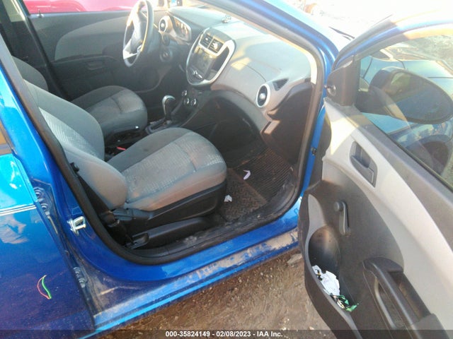 2018 Chevrolet Sonic, VIN: 1G1JB5SH6J4132990