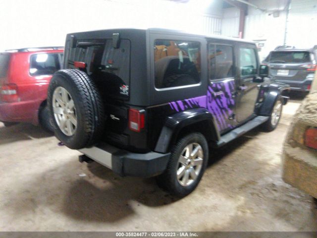 1C4BJWEG7EL303037 Jeep Wrangler Unlimited Sahara
