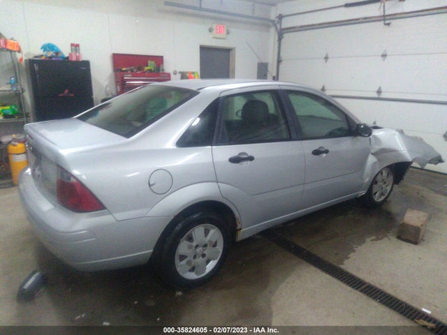 2007 FORD FOCUS S/SE/SES VIN: 1FAFP34N77W204692