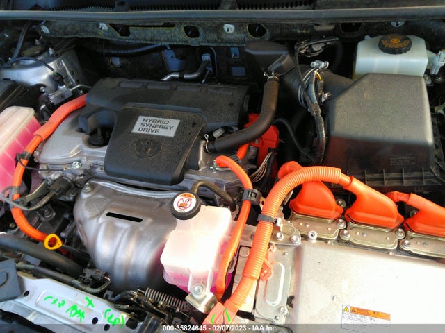 2017 Toyota RAV4, VIN: JTMRJREV3HD089905