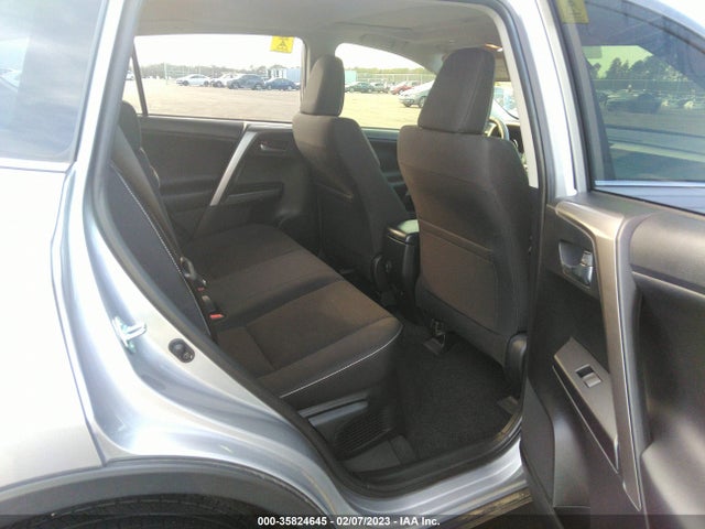 2017 Toyota RAV4, VIN: JTMRJREV3HD089905