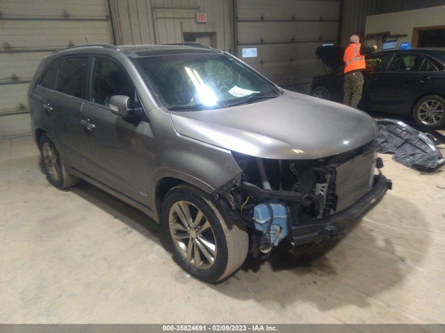 2014 KIA SORENTO SX LIMITED VIN: 5XYKWDA71EG438599
