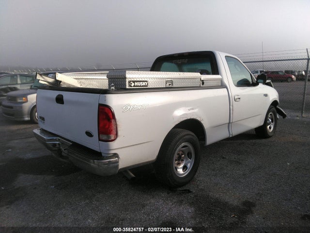 2002 FORD F-150 XL/XLT VIN: 1FTRF17272NB17583