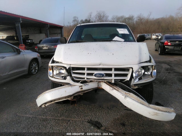 2002 FORD F-150 XL/XLT VIN: 1FTRF17272NB17583
