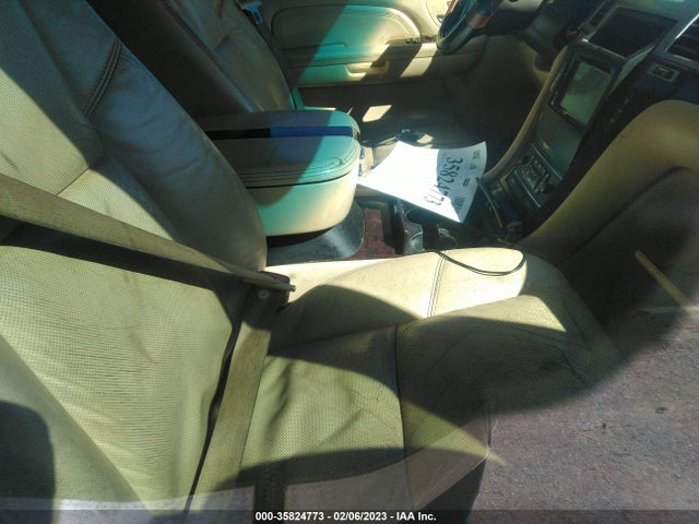 Cadillac ESCALADE ESV 2008 1GYFK66838R242755 Image 6