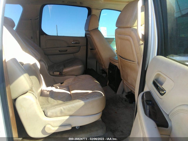 Cadillac ESCALADE ESV 2008 1GYFK66838R242755 Image 9