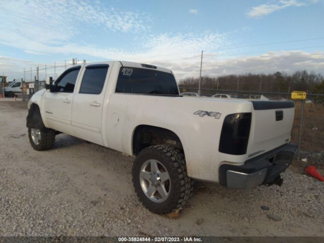 1GT121E80CF115170 GMC Sierra 2500hd Slt