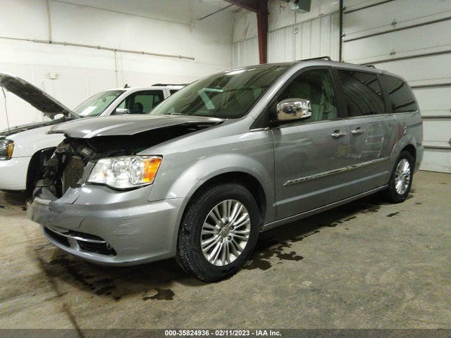 2C4RC1CG7FR656482 Chrysler Town & Country Touring-l