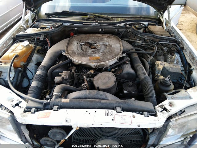 1989 MERCEDES-BENZ 560 SEL VIN: WDBCA39E1KA499266