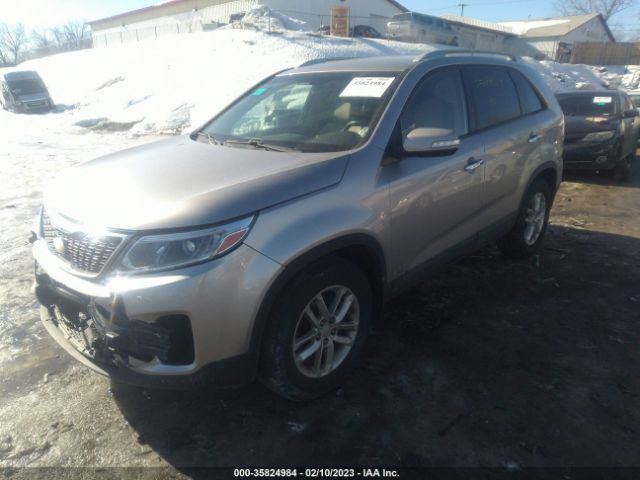 5XYKTDA72FG557045 KIA SORENTO LX