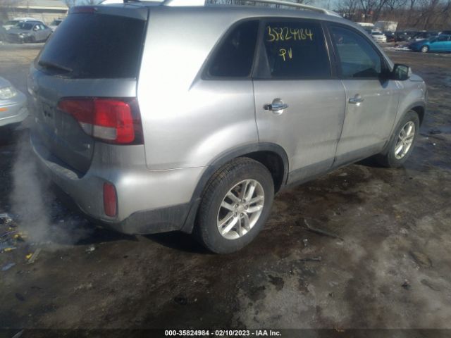 5XYKTDA72FG557045 KIA SORENTO LX