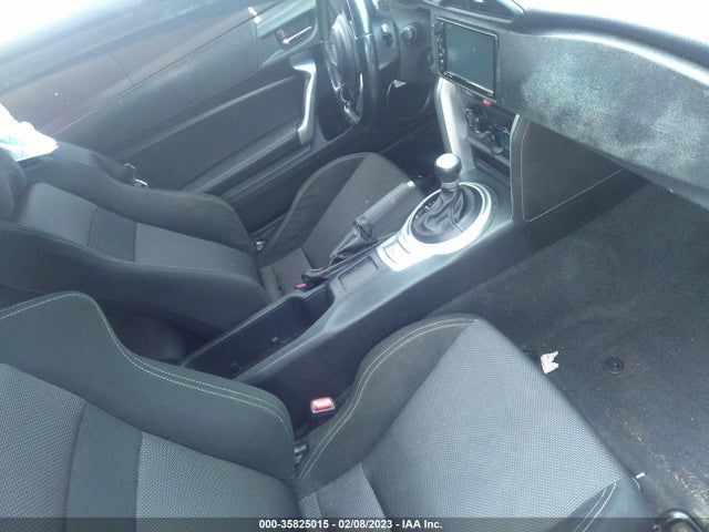 2017 Toyota 86, VIN: JF1ZNAA1XH8702836