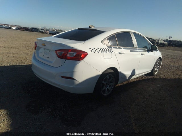2016 Chevrolet Cruze, VIN: 1G1BC5SM8G7299986