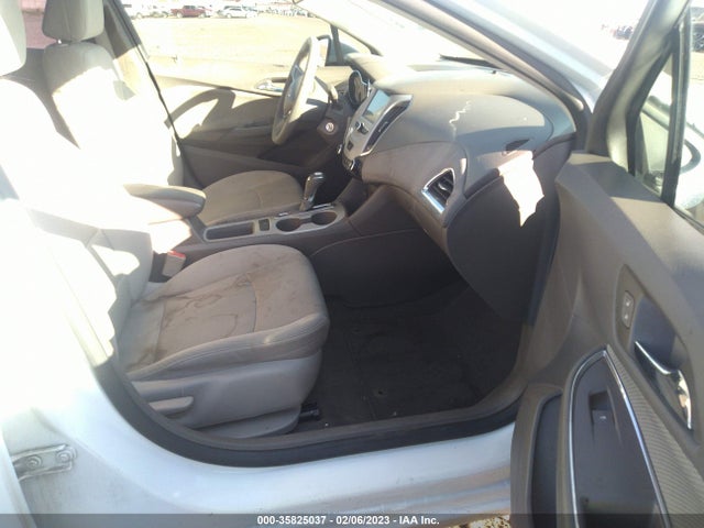2016 Chevrolet Cruze, VIN: 1G1BC5SM8G7299986