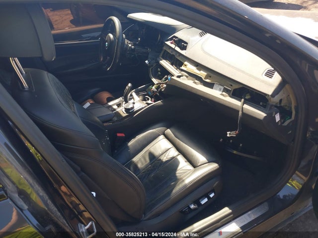 BMW M550i Xdrive 2018 WBAJB9C50JG463904 Image 5