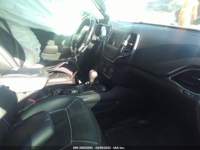 2019 Jeep Cherokee, VIN: 1C4PJMLB8KD177455