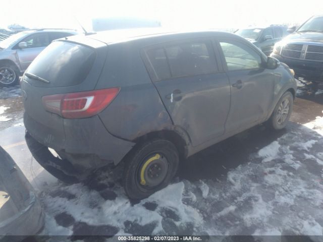 KNDPB3A2XB7078113 KIA Sportage Lx